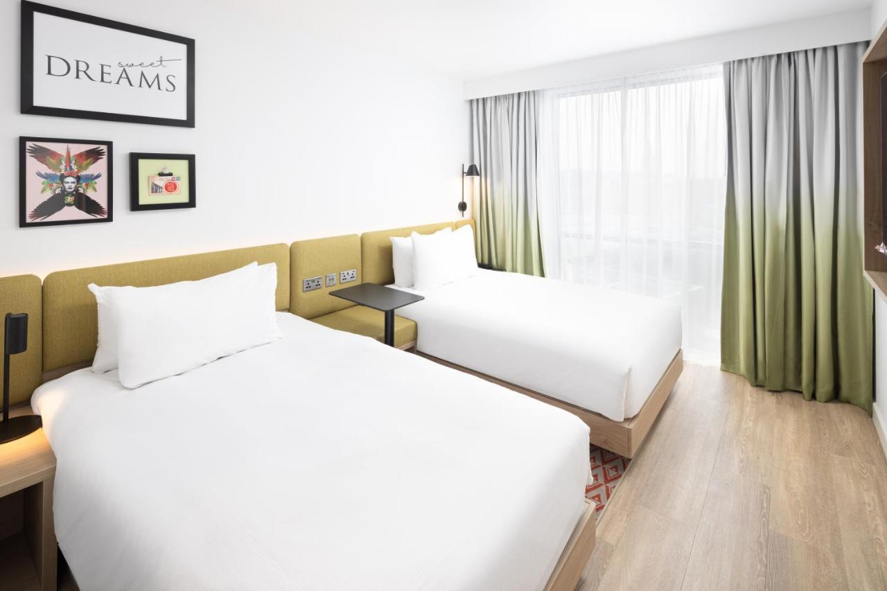 Hampton By Hilton Rochdale Exterior foto