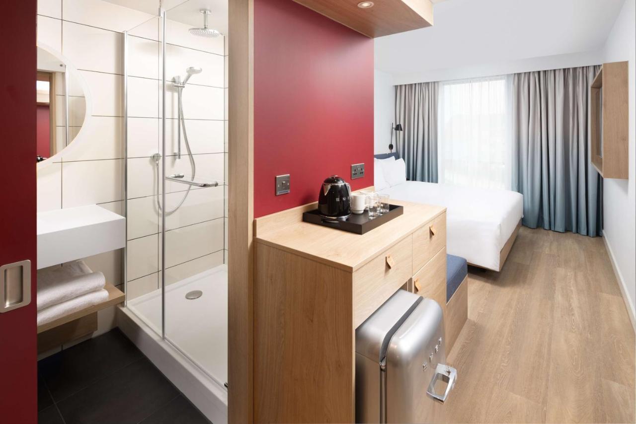 Hampton By Hilton Rochdale Exterior foto